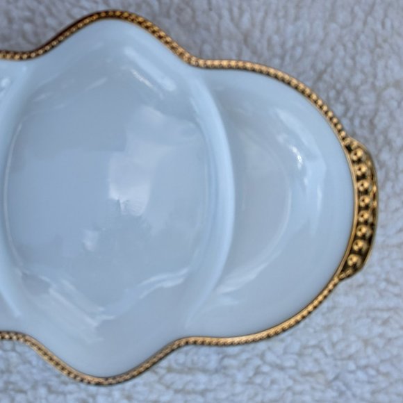 Fire King Oven Ware divided dish. - Picture 6 of 7